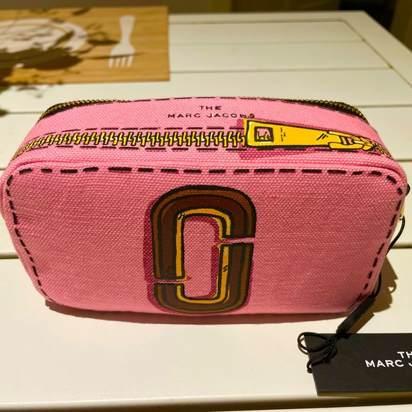 Marc Jacobs Handbags - The Marc Jacobs canvas snapshot shoulder bag